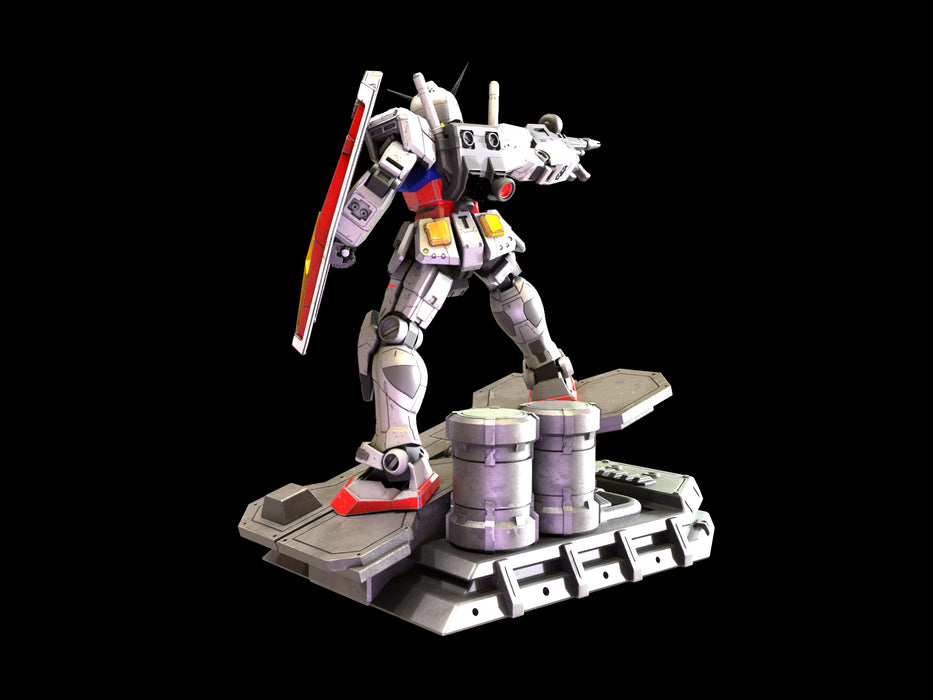 RX78 Gundam Statue